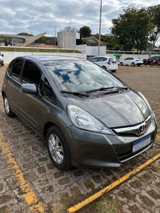 HONDA FIT 1.4 LX 16V FLEX 4P MANUAL HONDA FIT 1.4 LX 16V FLEX 4P MANUAL